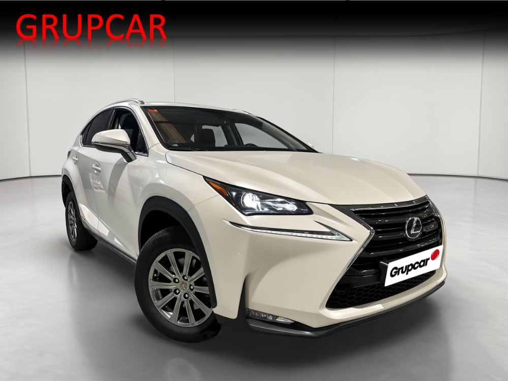 Lexus NX 300 h foto miniatura